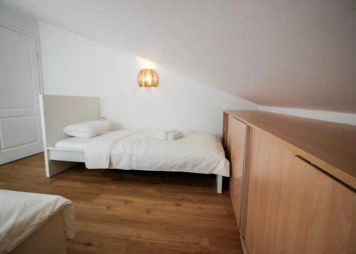 Castelmuschio Apartament Omišalj