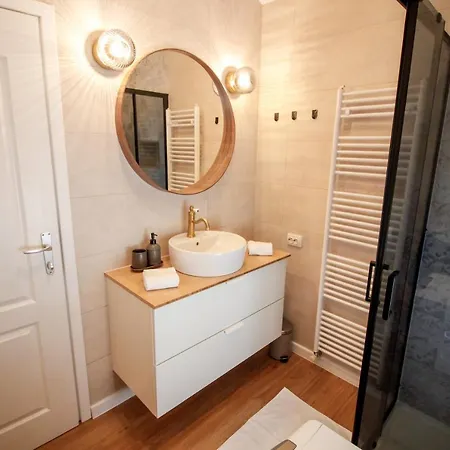 Castelmuschio Омишаль